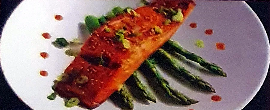 Лосось с маракуйей